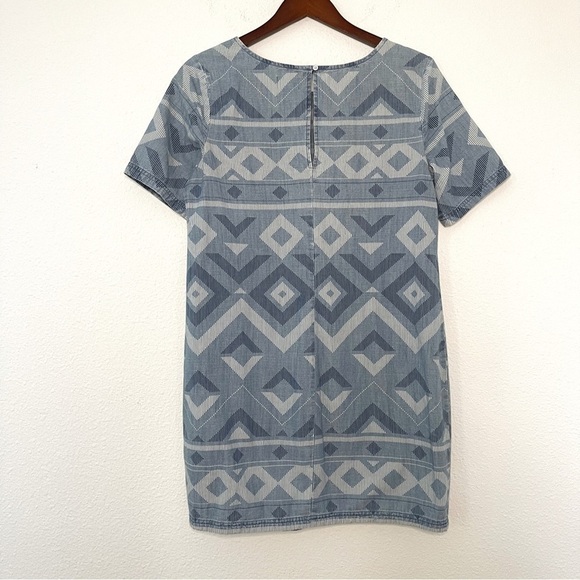 Old Navy Aztec Geometric Print Chambray Shift Dress Size M - Picture 7 of 9
